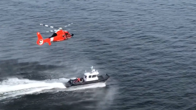 Video Coast Guard Medevacs Shark Bite Victim Off Farallones 