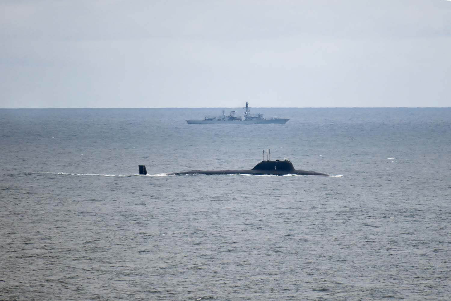 Royal Navy Tracks a Russian Vessel Through English Channel