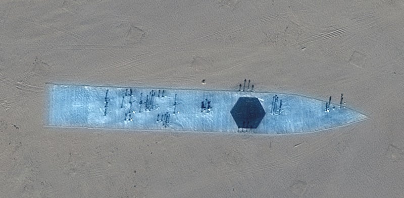 A second target with a layout distinctly similar to an Arleigh Burke-class destroyer (Satellite image ©2021 Maxar Technologies)