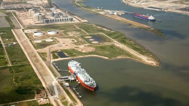 LNG export terminal