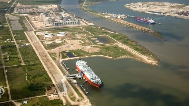 Freeport LNG ships 