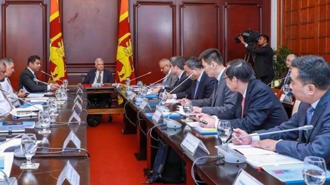 A delegation of executives from Sinopec meets with Sri Lankan President Ranil Wickremesinghe, March 13 (Office of the President of Sri Lanka)