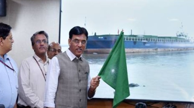 The Indian Minister of State for Shipping, Shri Mansukh Mandaviya, digitally flagging off the IWAI vessel carrying cargo from Bhutan to Bangladesh through the NW2 and Indo Bangla Protocol Route.