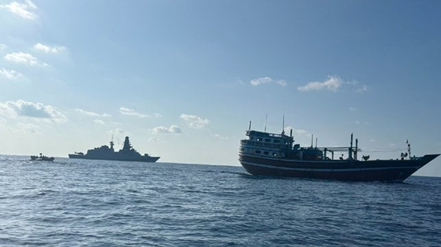 warship and dhow 