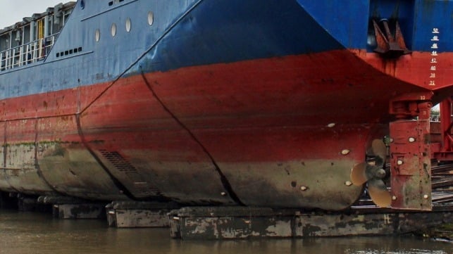 https://commons.wikimedia.org/wiki/File:RMS_Wedau_Shipyard_Leer.JPG