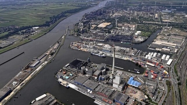 Bremen's industrial harbor (Ra Boe / CC BY SA 3.0)