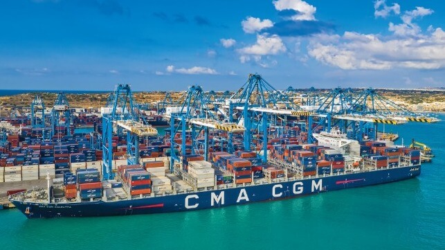 India Mumbai container port