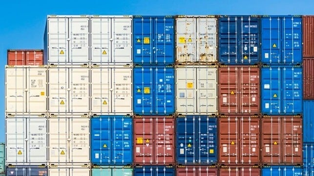 Port containers