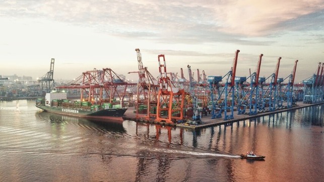 modernization of Indonesia's ports with DP World