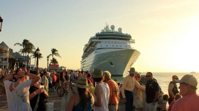 bill would block local regulation of ports and revoke Key West cruise ship ban