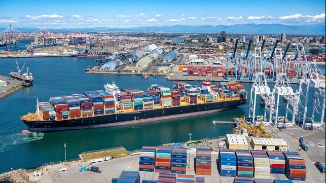 Port of Long Beach reports record December, quarter and 2020