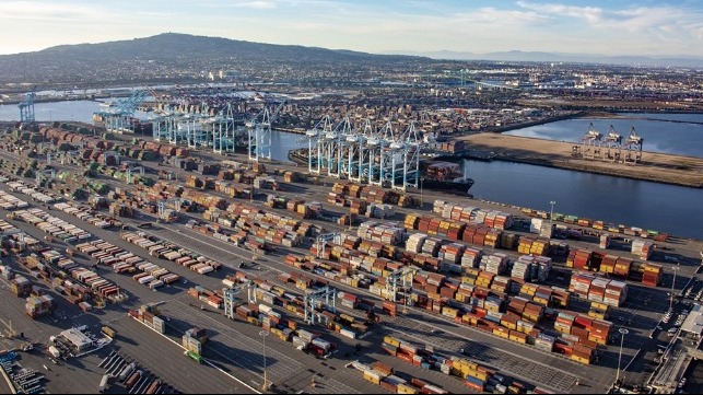 Port of Los Angeles celebrates 10 million TEU milestone