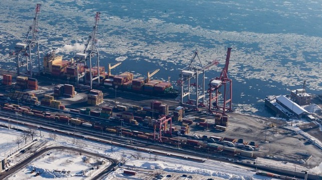 Montreal port dock strike 
