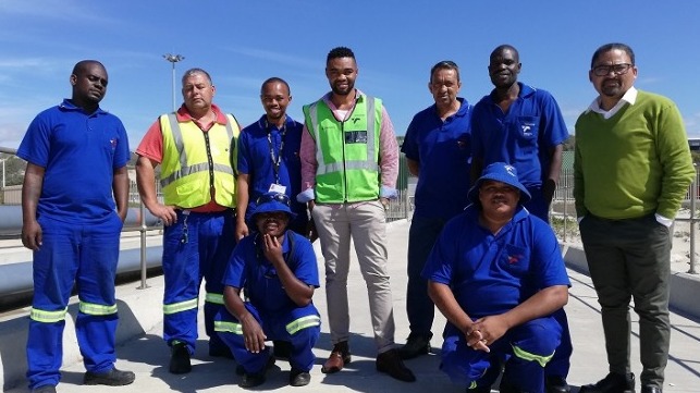 The core team from L to R: Pata Gotyi, Irvin Deysel, Malibongwe Lobese, Luvuyo Marangula (sitting down), Melikhaya Freddie (in the centre) Irfaan Johnson, Johnayne van Heerden (sitting down), Shadrack Khosa and Jean Meintjies.