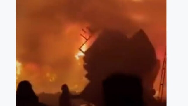 Video: Massive Fire Damages Shipyard in Egypt