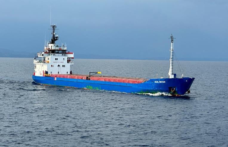 cargo ship Alfa Watan