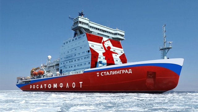 Russian icebreaker with patriotic livery