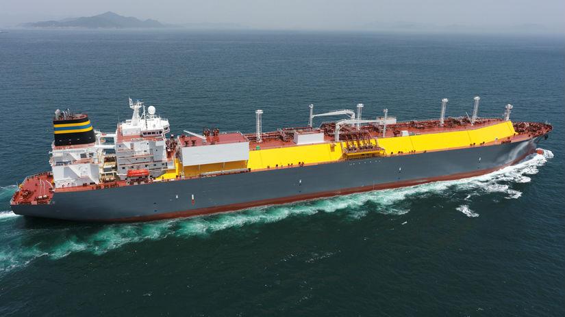 LNG tanker