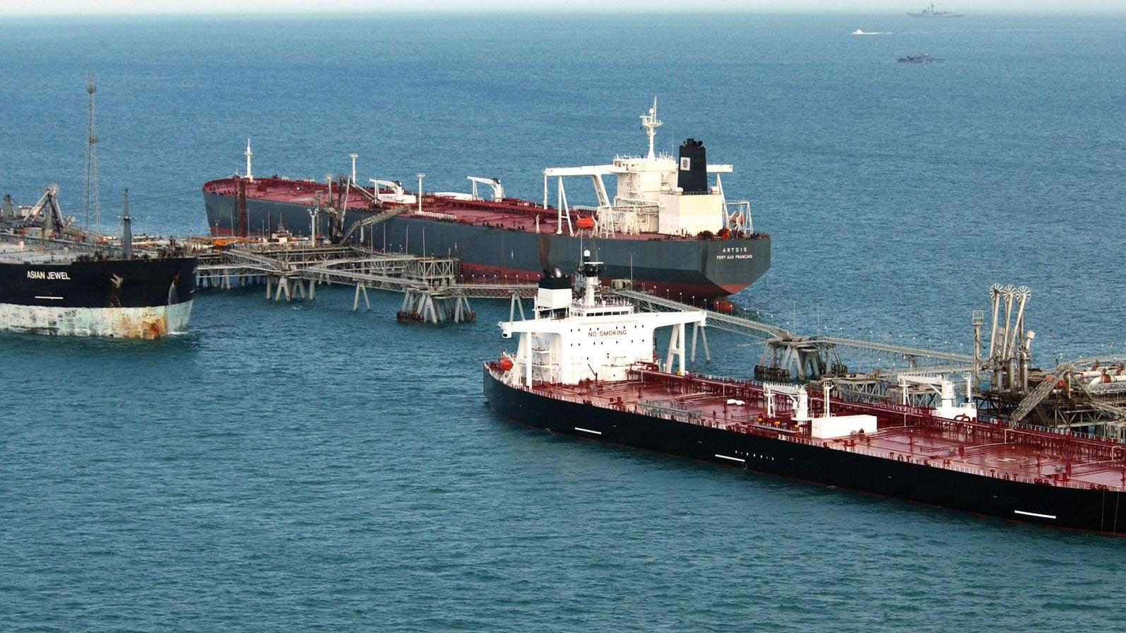 Basra port oil tankers