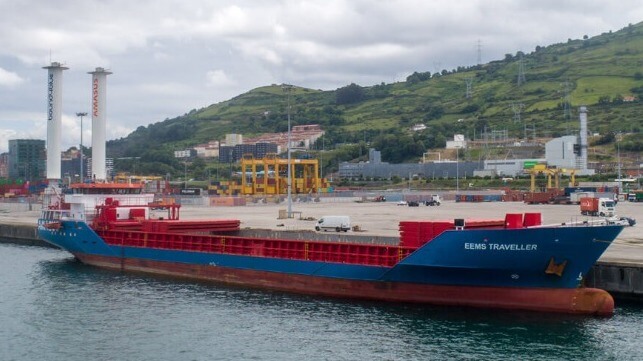 Grootste zuigzeilen geïnstalleerd op een Nederlands shortsea vrachtschip