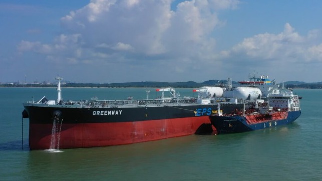 world's first dual-fuel LNG Suezman tanker