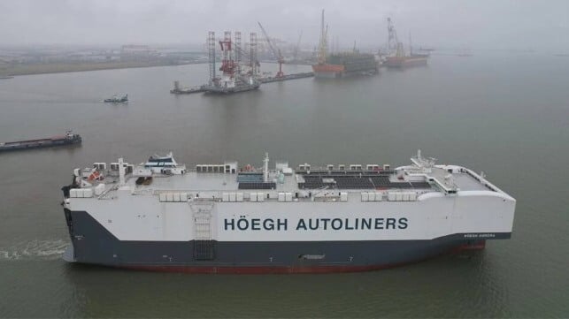 Read more about the article Largest car transporter in test operation: H?egh receives subsidy for ammonia drive