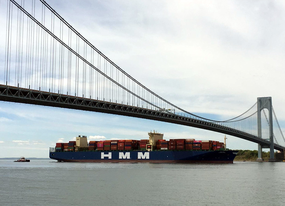 US East Coast Ports Celebrate Arrival of Large Container Ship