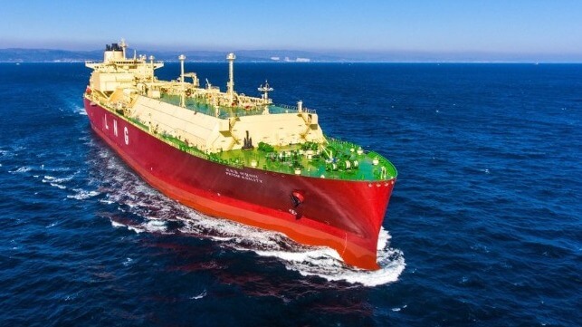 world's largest LCO2 carbon carrier 