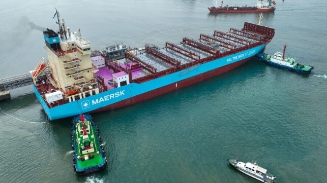 https://maritime-executive.com/media/images/article/Photos/Vessels_Large/Laura-Maersk-departing-South-Korea-Ulsan-Port.7dd4e0.jpg