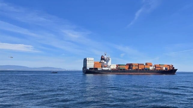 containership reporting boarders