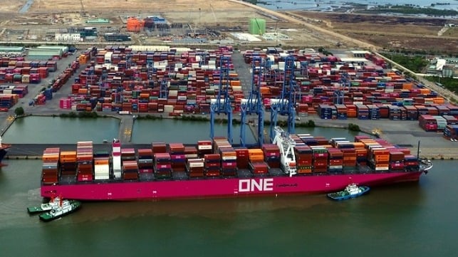 One of the largest incidents of containers lost or damaged at sea
