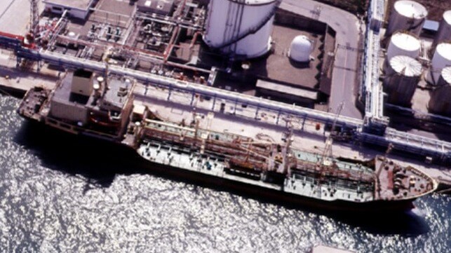 pirates board product tanker in Gulf of Guinea