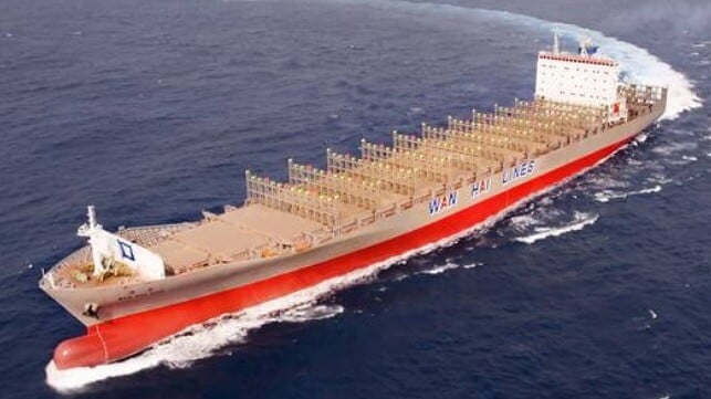 shipyard auctions newbuild containerships 