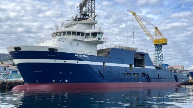 First-of-a-Kind Fishing Vessel Gently Vacuums Shellfish off the Bottom