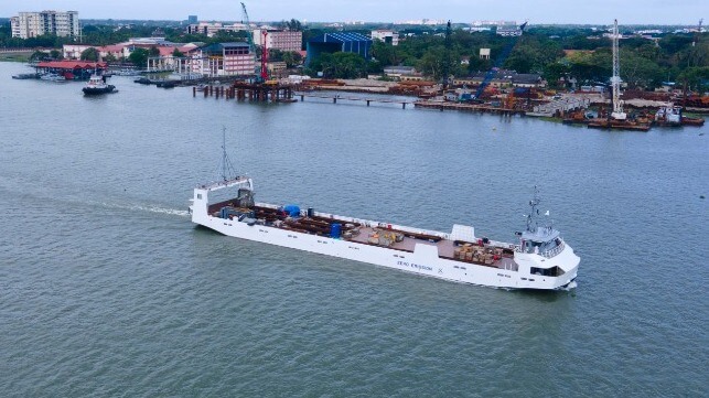 autonomous zero emission freight barges