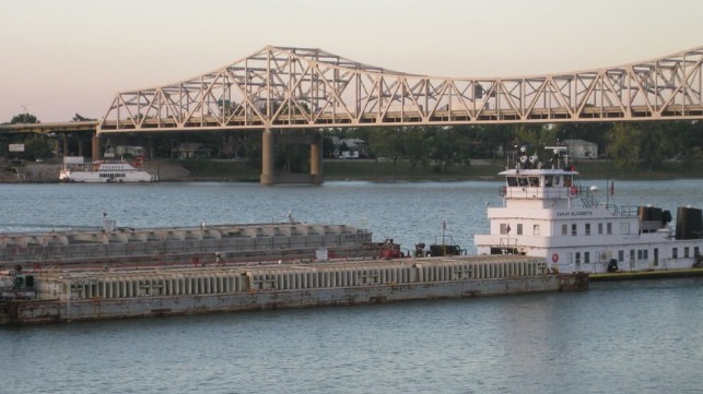 man suspected of dropping pipe bombs on Ohion River tugs and barges