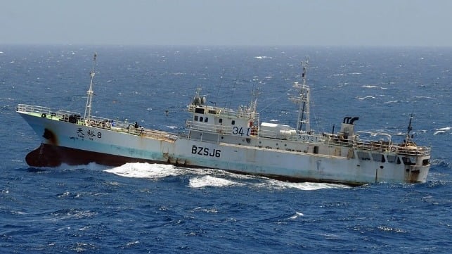 Hijacked Chinese fishing vessel