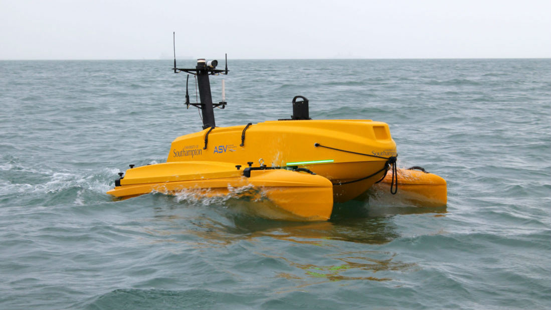 remote control catamaran