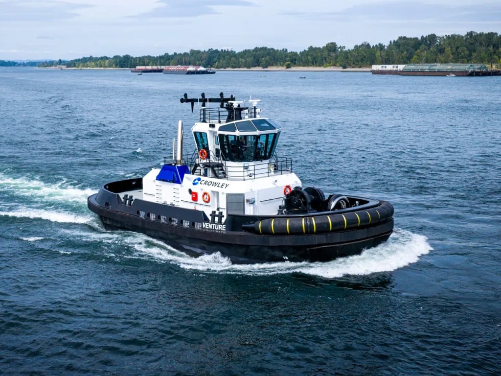Crowley new tug Venture