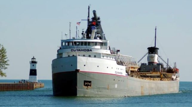 Great Lakes bulker