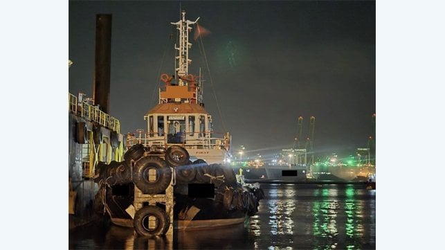 Tug arrested in Singapore