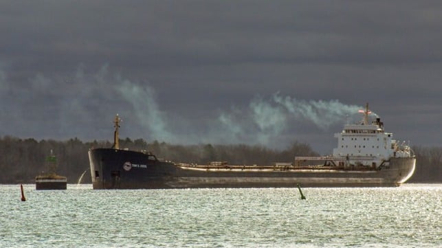 grounded bulker