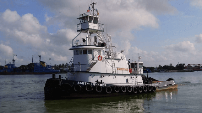 Smith Invader tugboat