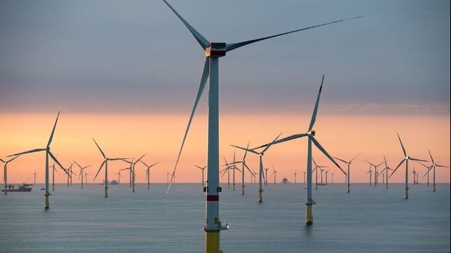 scaling up production of green hydrogen with offshore power