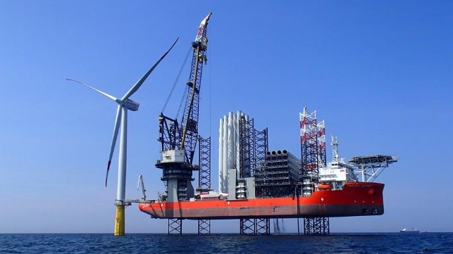 world's largest wind instalaltion vessels