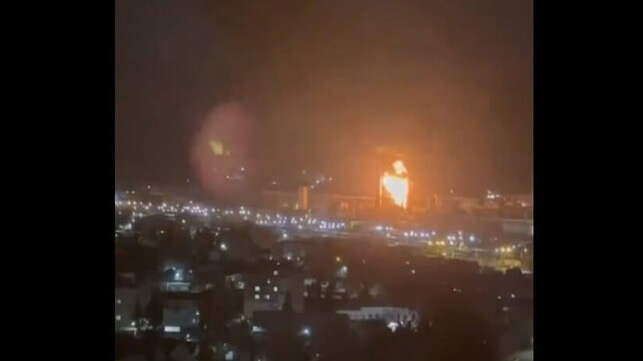 Tuapse refinery on fire