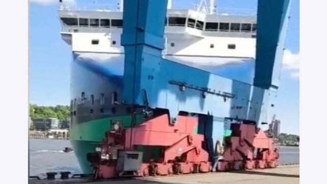 containership hitting the dock and crane