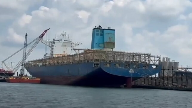 Dali containership