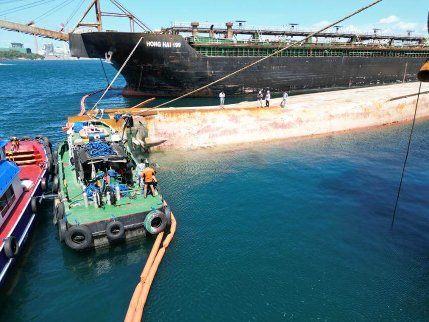 Photos: Capsized Dredger Finally Sinks Off Corregidor