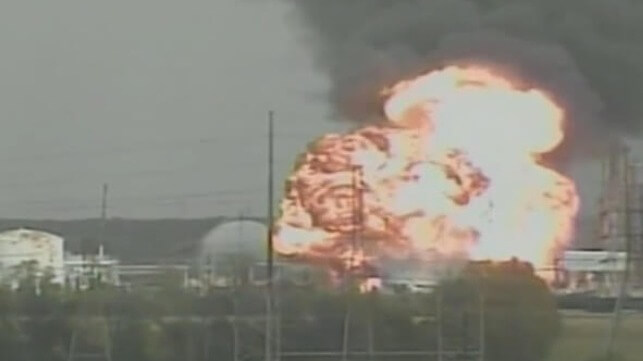 Fire at Chemical Plant Briefly Shuts Houston Ship Channel